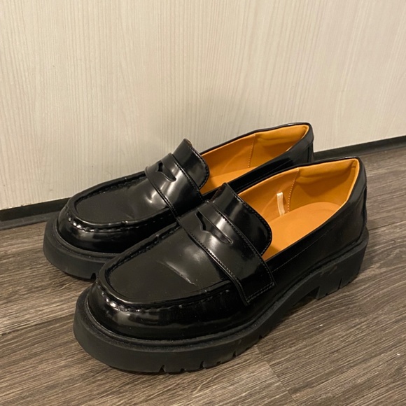 Uniqlo Loafers - Picture 4 of 4